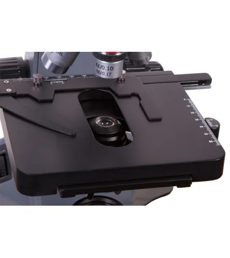 Levenhuk  700M monoklinis mikroskopas