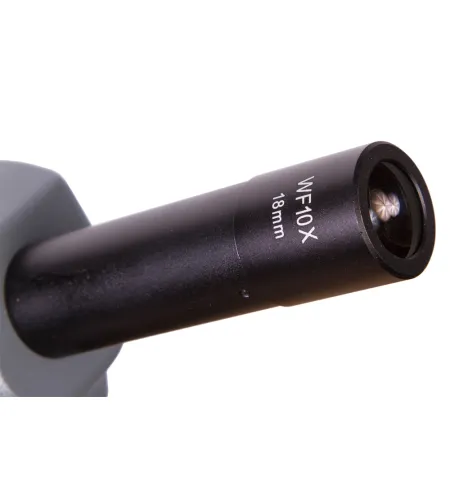 Levenhuk  700M monoklinis mikroskopas