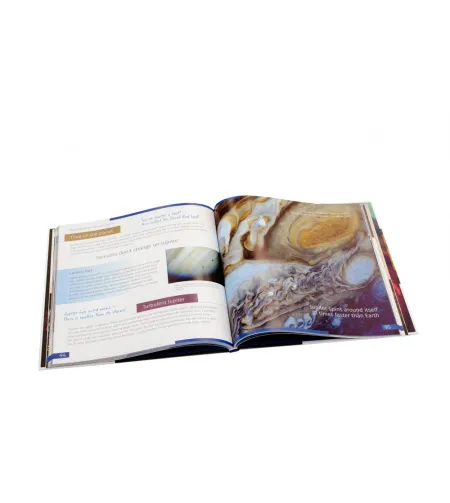 Kosmoss. Netukšs tukšums. Zināšanu grāmata ENG (Cietais vāks)