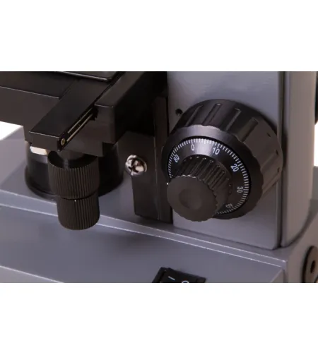 Digitālais monokulārais mikroskops Levenhuk D320L BASE 3M