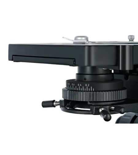 Levenhuk MED 40T trinokulinis mikroskopas