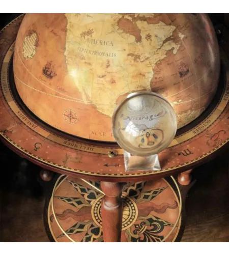 Da Vinci ant grindų pastatoma gaublys gėrimų spintelė Zoffoli ant ratų Ruda