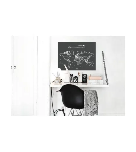 Miss Wood pasaulio žemėlapis, kreidinė lenta, L