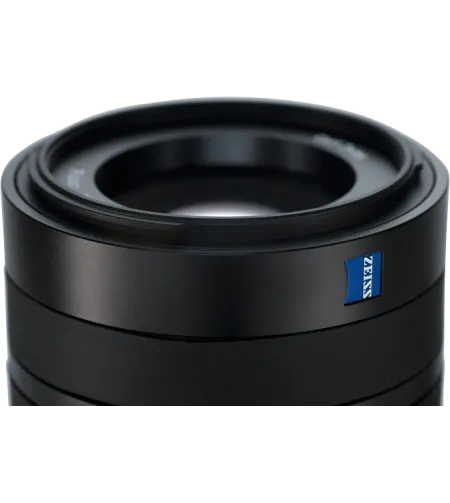 Zeiss Touit 32mm f/1.8 Fuji X